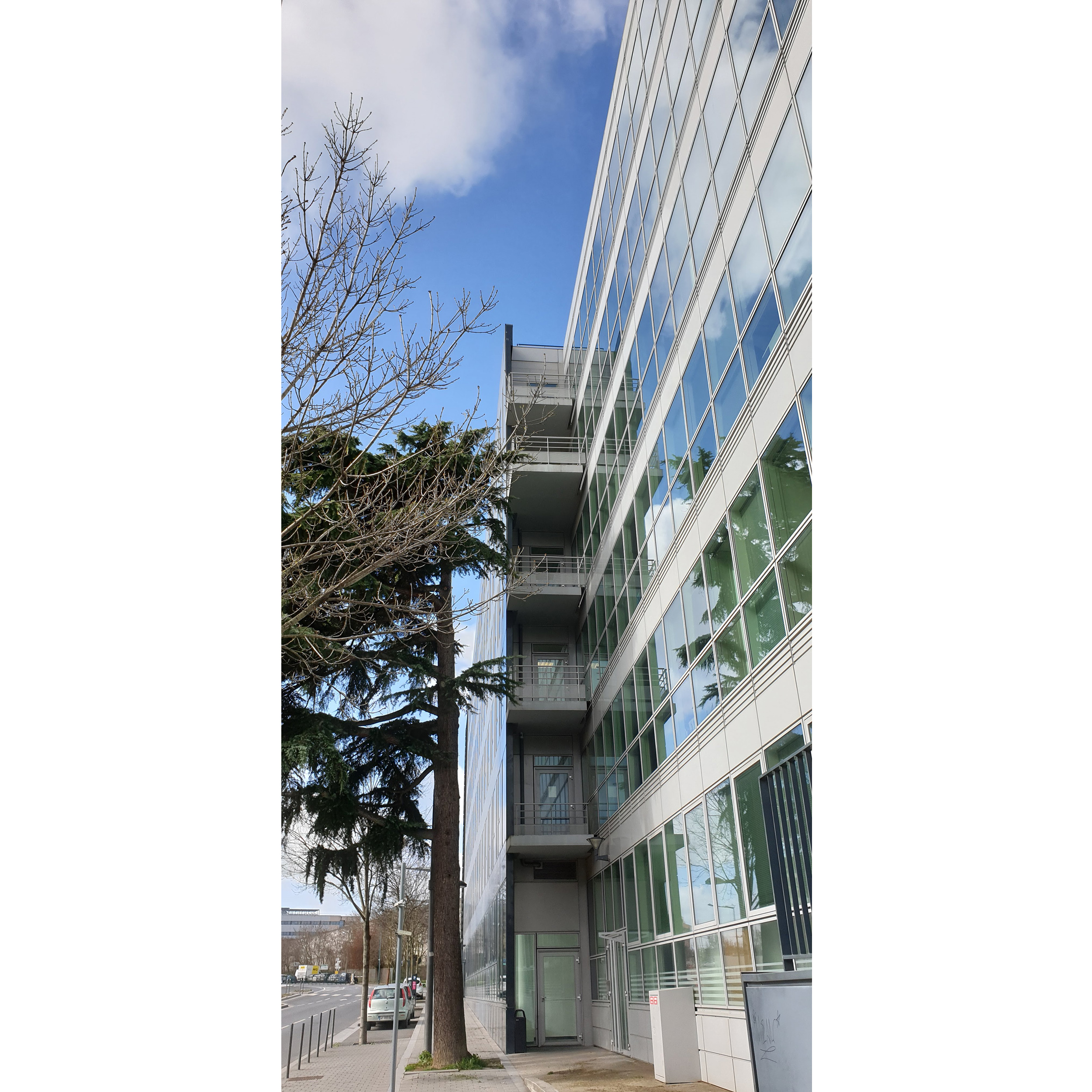 Carnot Plaza - Photos