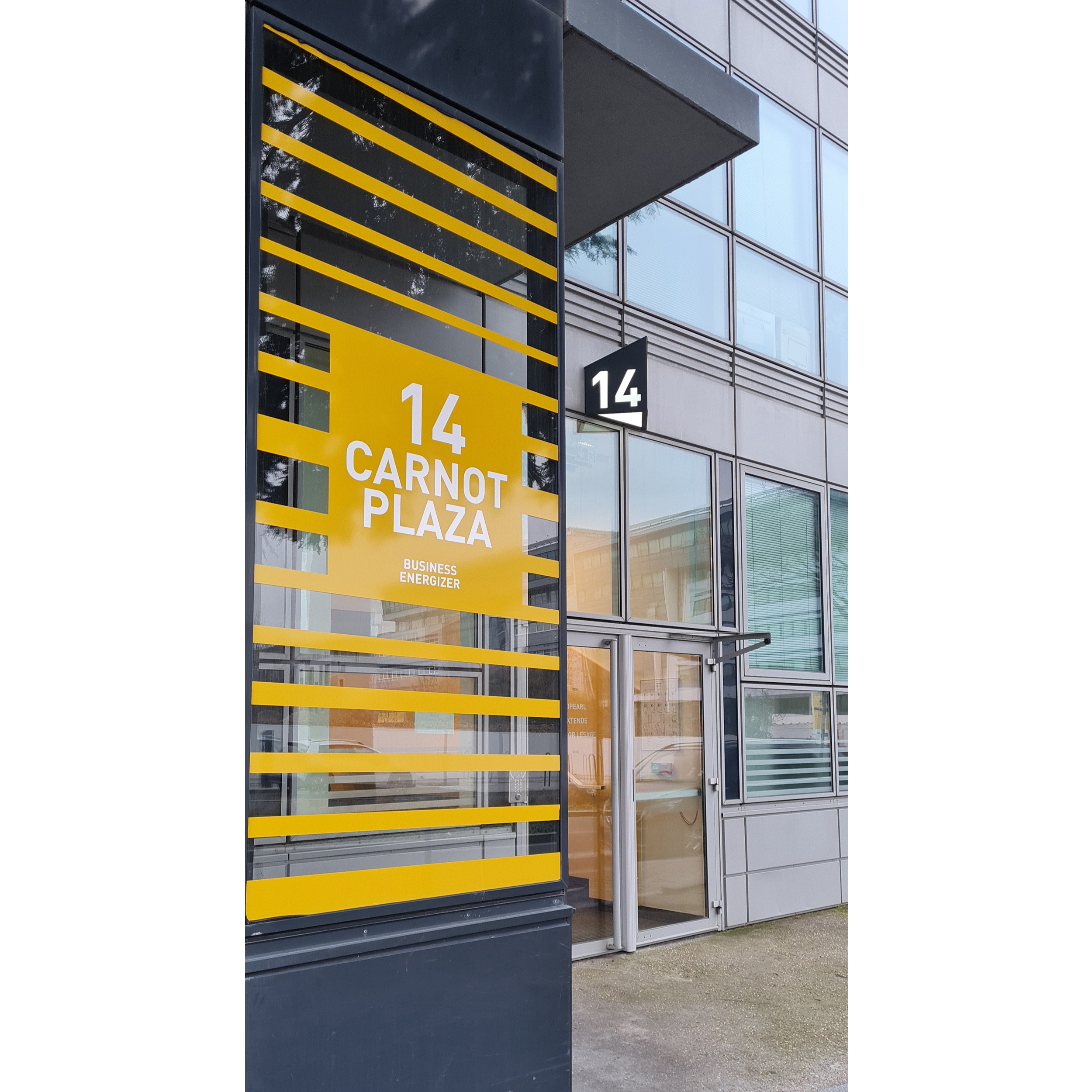 Carnot Plaza - Photos