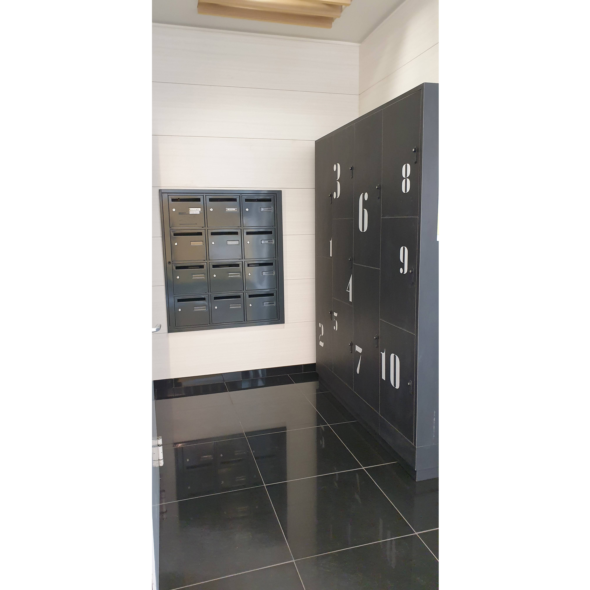 Carnot Plaza - Photos